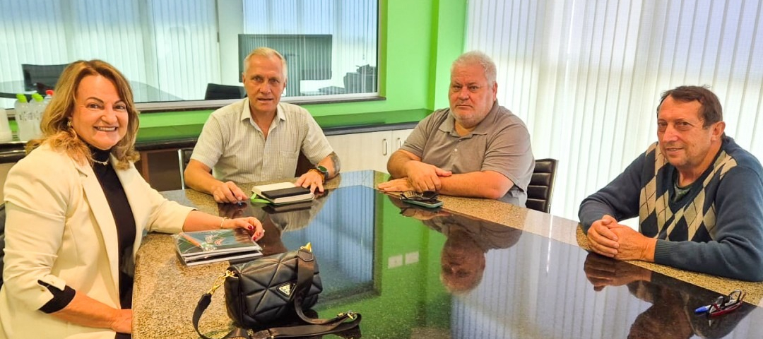 Reunião com Prisma Serviços